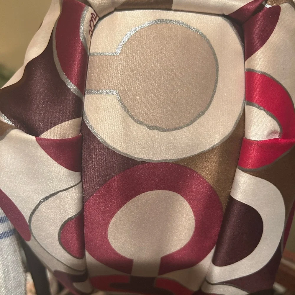 Coach Madison metallic Isabelle’s satin clutch and shoulder bag. - Picture 14 of 15